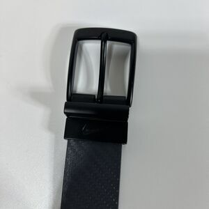 Nike Reversible Carbon Fiber Textured Golf Belt - Dark Grey / Black - 28